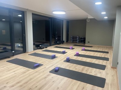 MOVIDA MOVIDA - hat einen neuen Kursraum...einfach druchklicken